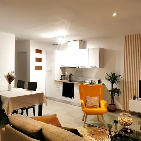 Holiday home Bordeaux / Medoc - Route Des Chateaux